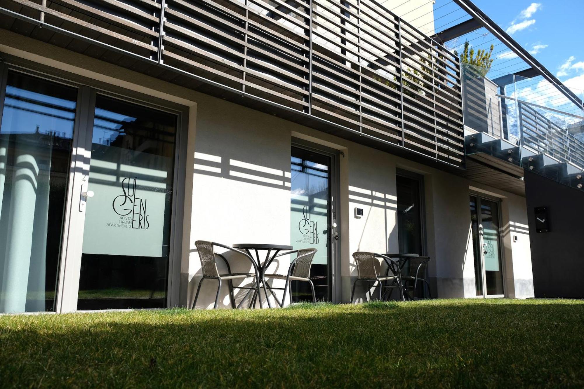 Sui Generis - Aosta Urban Apartments Exterior photo